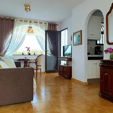 Casa Lirio Apartment